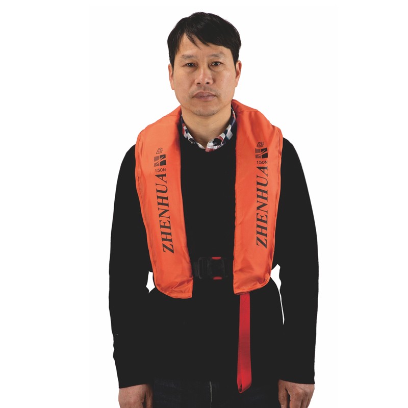 Je, Jacket ya Maisha ya Akili ya Inflatable Inaboreshaje Uwezo wa Uokoaji wa Bodi ya Majini kwa Waendeshaji Wote wa Majini?